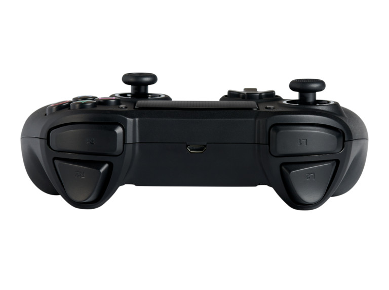 Een zwarte gamecontroller, van de zijkant bekeken, met knoppen en joysticks.