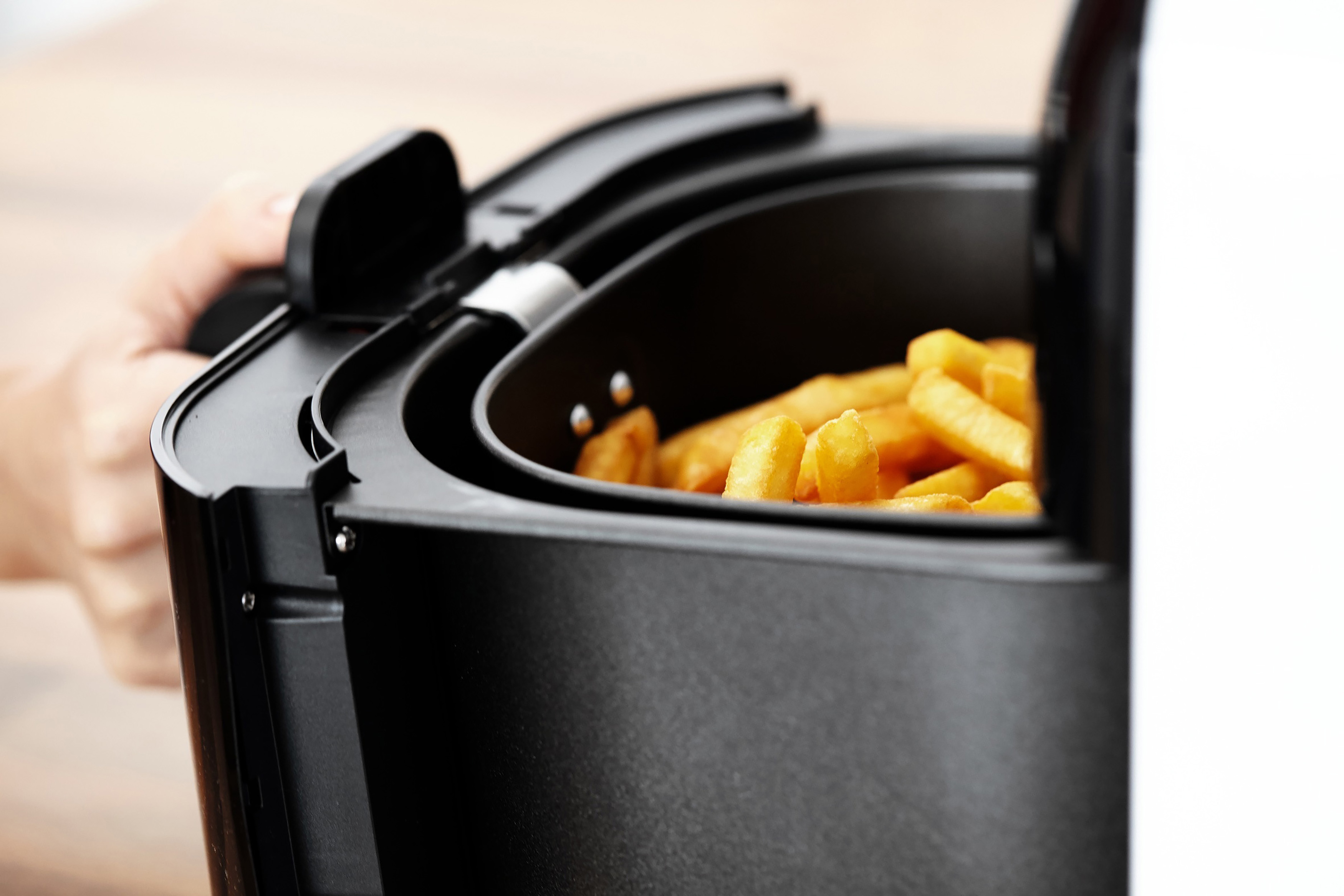 TEFAL FX2028 Ultimate Fry Heißluftfritteuse 1400 Watt Schwarz