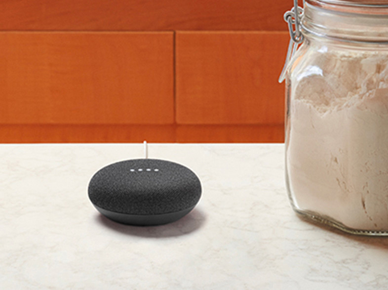 GOOGLE Home Mini Smart Speaker, Karbon
