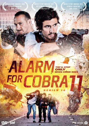 Filmposter voor 'Alarm für Cobra 11'. Twee mannen met wapens, actiescènes en tekst.