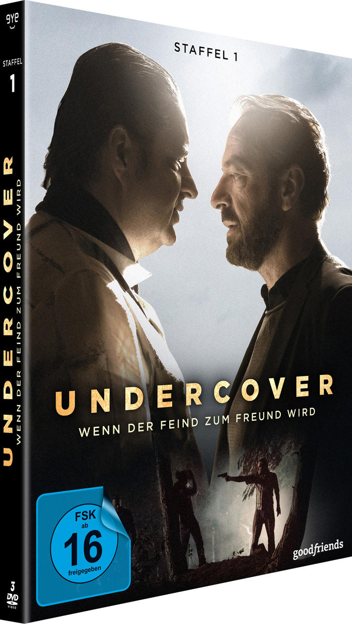 DVD-Hülle der Serie Undercover. Zwei Männer stehen sich gegenüber. Das Bild hat einen dunklen Hintergrund.