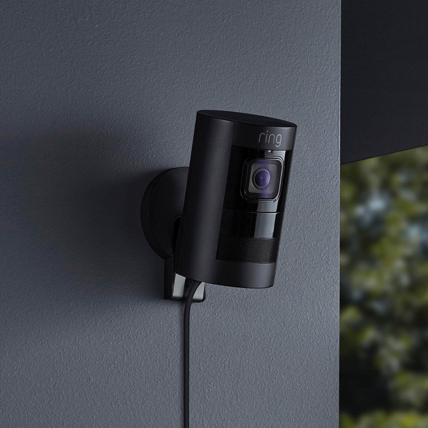 RING Stick Up Cam Plug In Caméra de surveillance extérieure Noir (8SS1E8-WEU0)