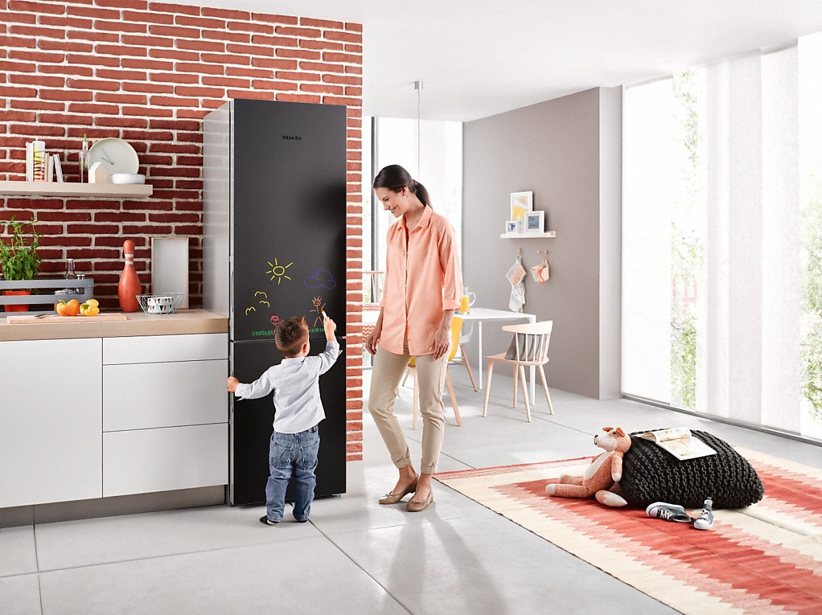MIELE KFN 29283 D BB A+++ Enerji Sınıfı 343 Lt Solo Donduruculu