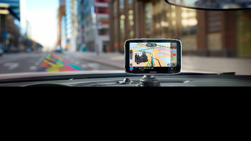 GPS - TomTom GO PREMIUM, 5",  Mapa Mundial, Bluetooth, Negro