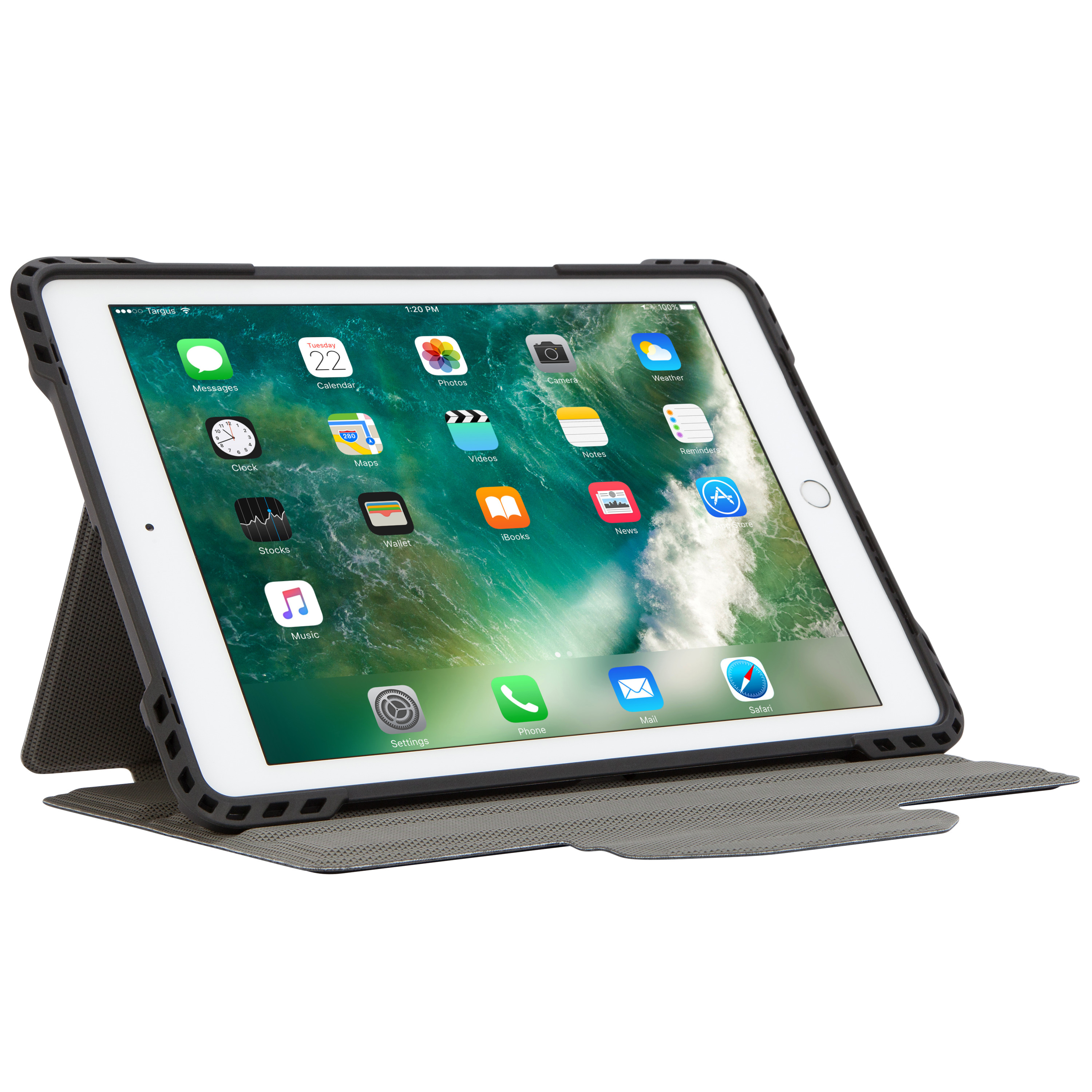 iPad in einer schwarzen Hülle mit Abdeckung. Die Abdeckung ist geöffnet. Apps sind auf dem Bildschirm sichtbar.