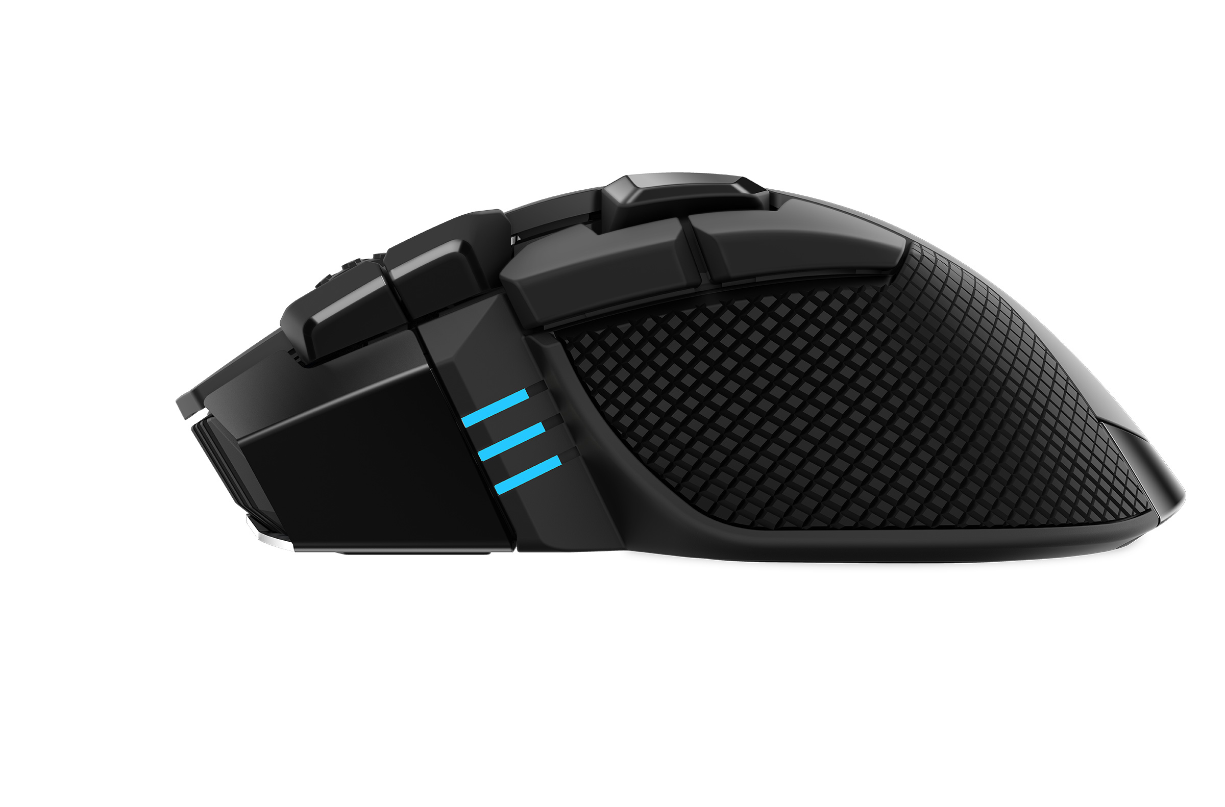 Schwarze Gaming-Maus mit Textur und blauen Lichtakzenten auf weißem Grund.