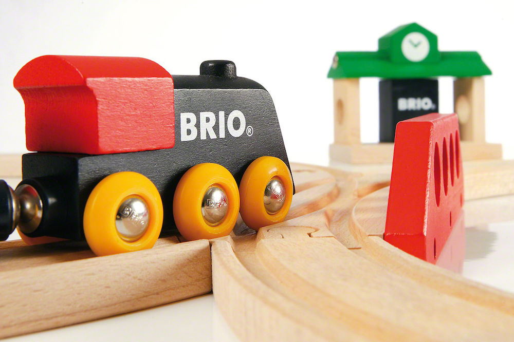 BRIO Bahn Acht Set-Classic Eisenbahn Mehrfarbig