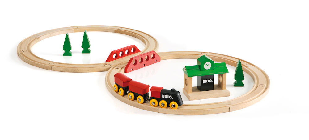 BRIO Bahn Acht Set-Classic Eisenbahn Mehrfarbig