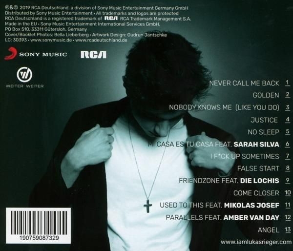 CD-Cover, Mann mit schwarzer Jacke und Kreuzkette.