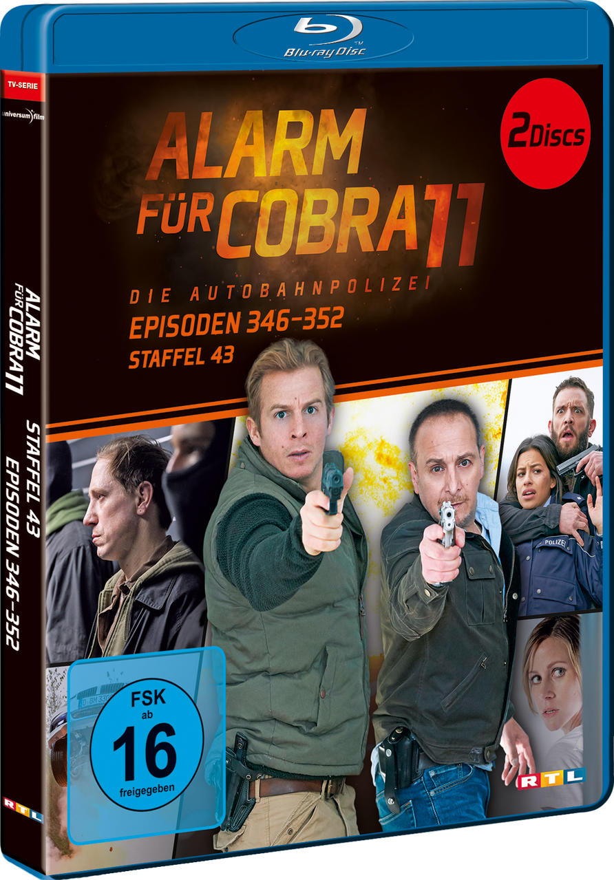 Blu-ray-Disc-Cover. Zwei Männer richten Waffen. Andere schauen in die Kamera. Der Titel ist rot und weiß.