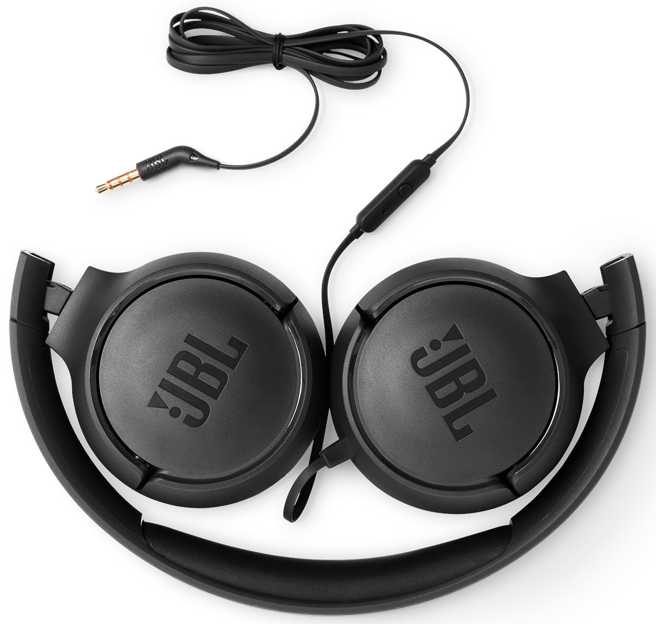 Zwarte JBL koptelefoon, opgevouwen, met kabel en inline afstandsbediening, op wit.