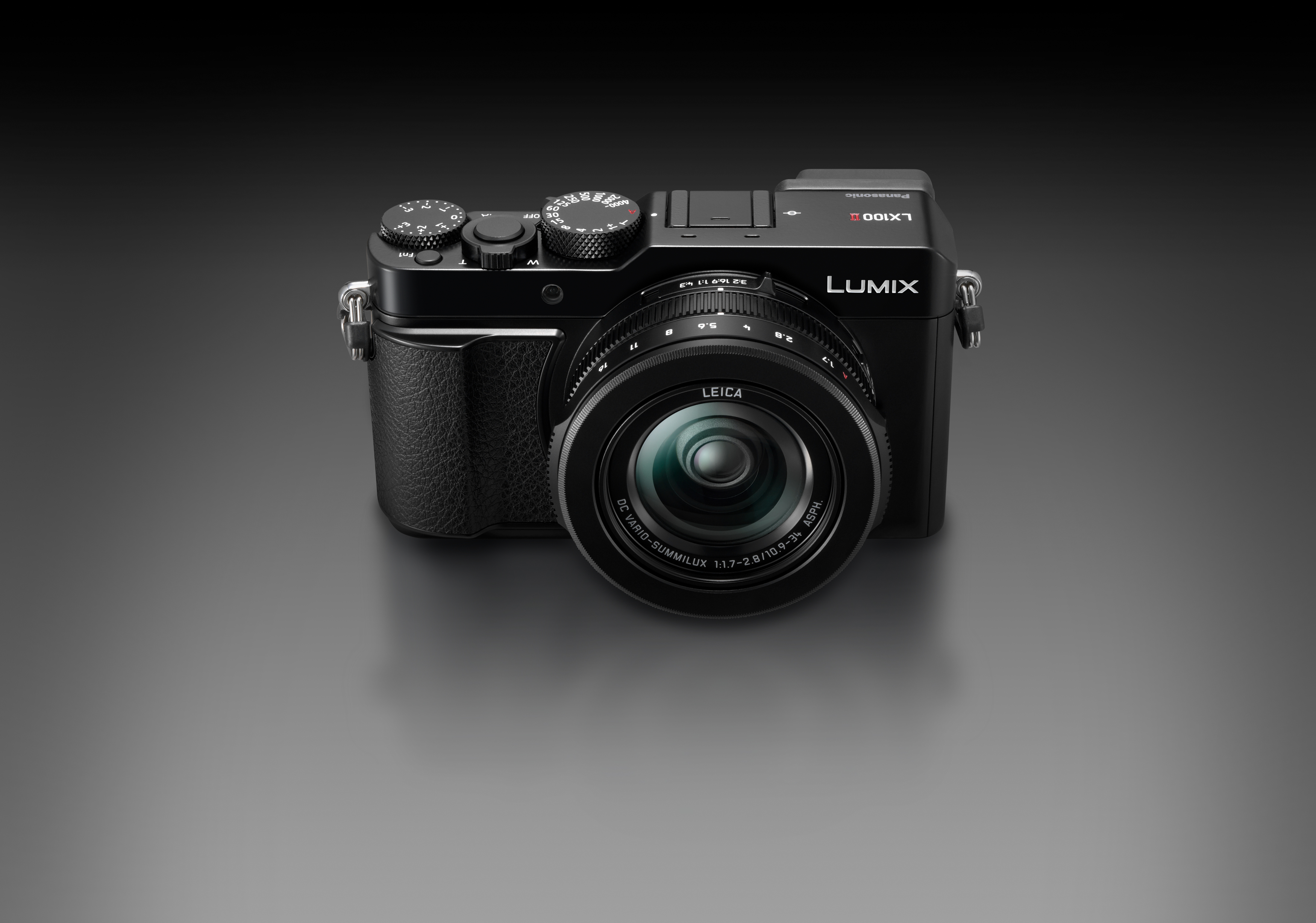 PANASONIC LUMIX DC-LX100 II Digitalkamera Schwarz, 3.1x opt. Zoom, 7.5 cm Display, 1.2 MP, Touch-Funktion, WLAN