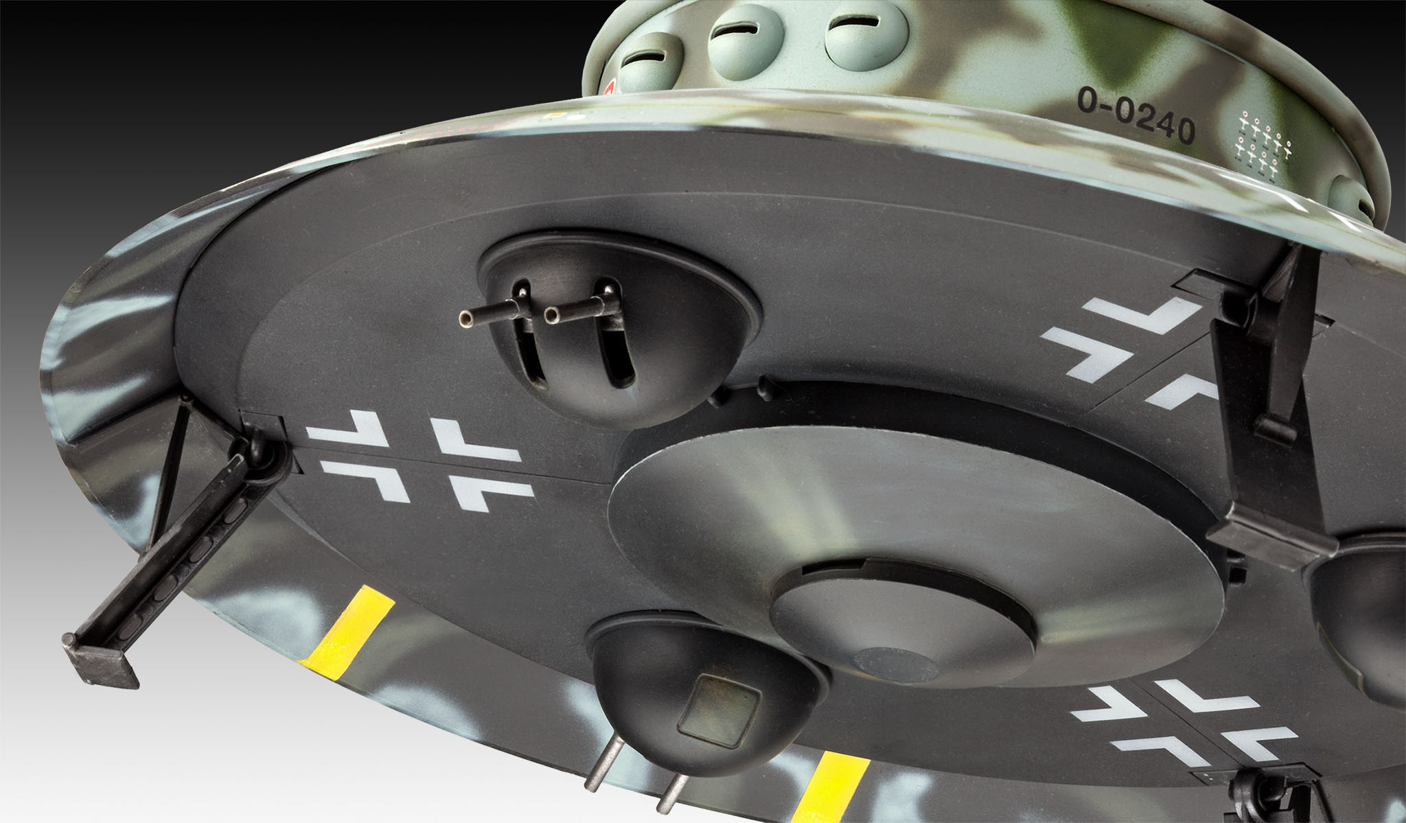 REVELL Flying Saucer Haunebu II Modellbausatz, Mehrfarbig