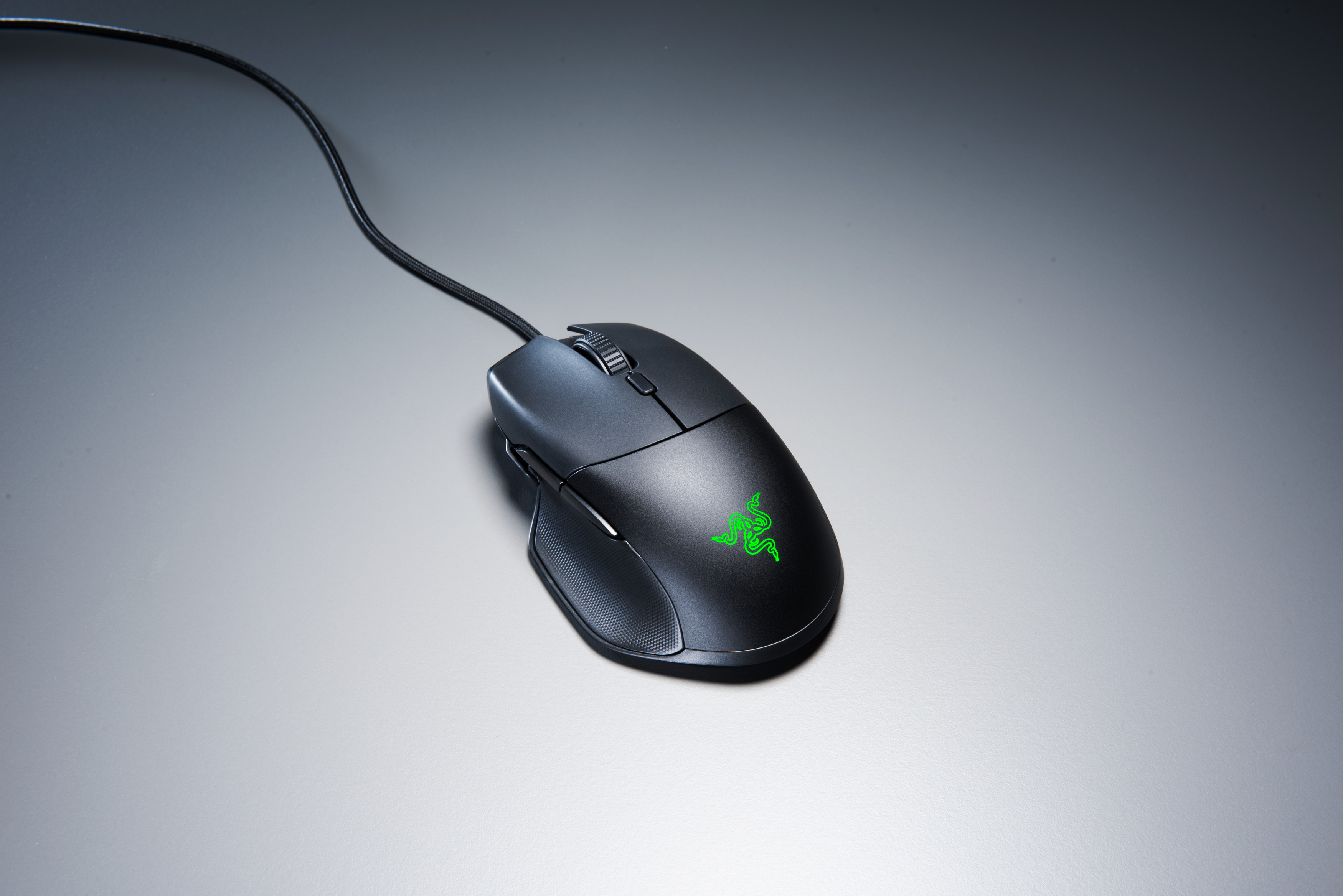 RAZER Basilisk Essential Ergonimic Gaming Maus, Schwarz