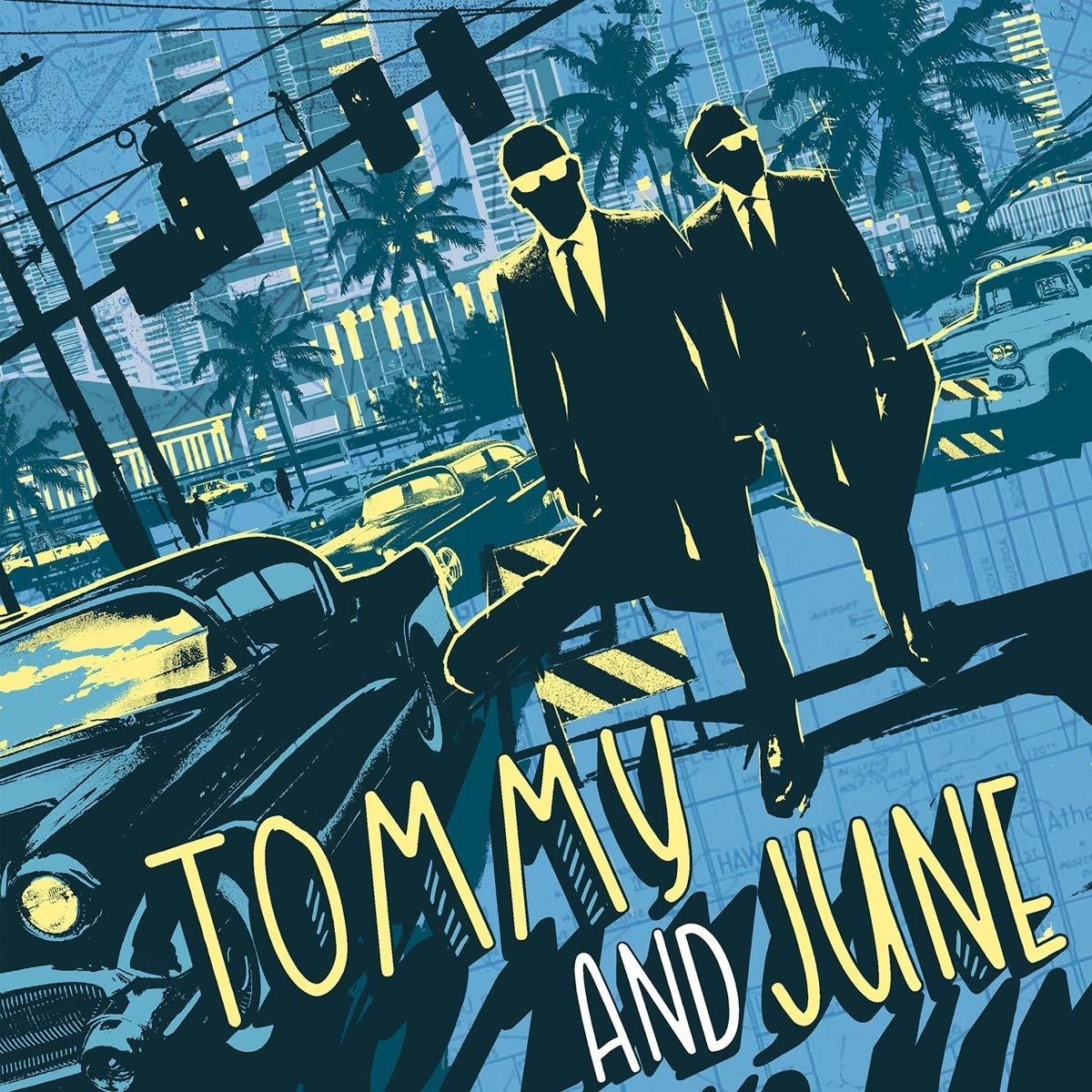 Poster eines Duos in Anzügen mit den Worten 'Tommy and June' darunter, mit Stadtkulisse.