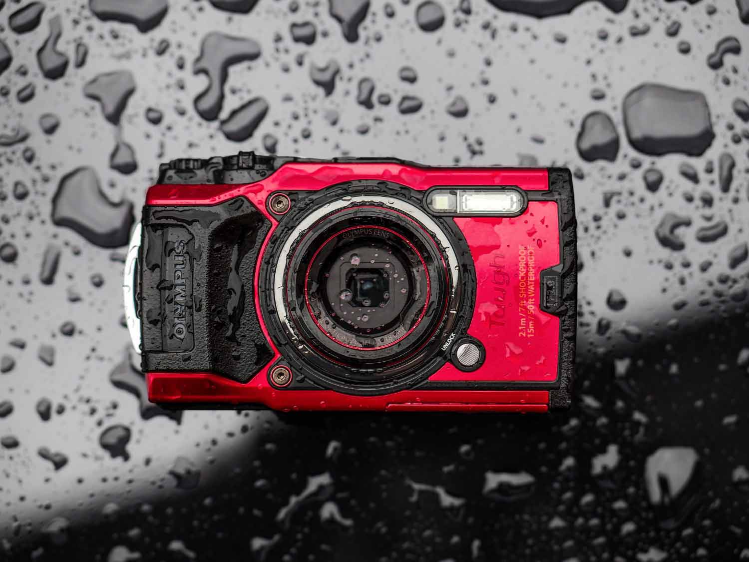 OLYMPUS TG-6 Digitalkamera Rot, 4x opt. Zoom, LCD, WLAN