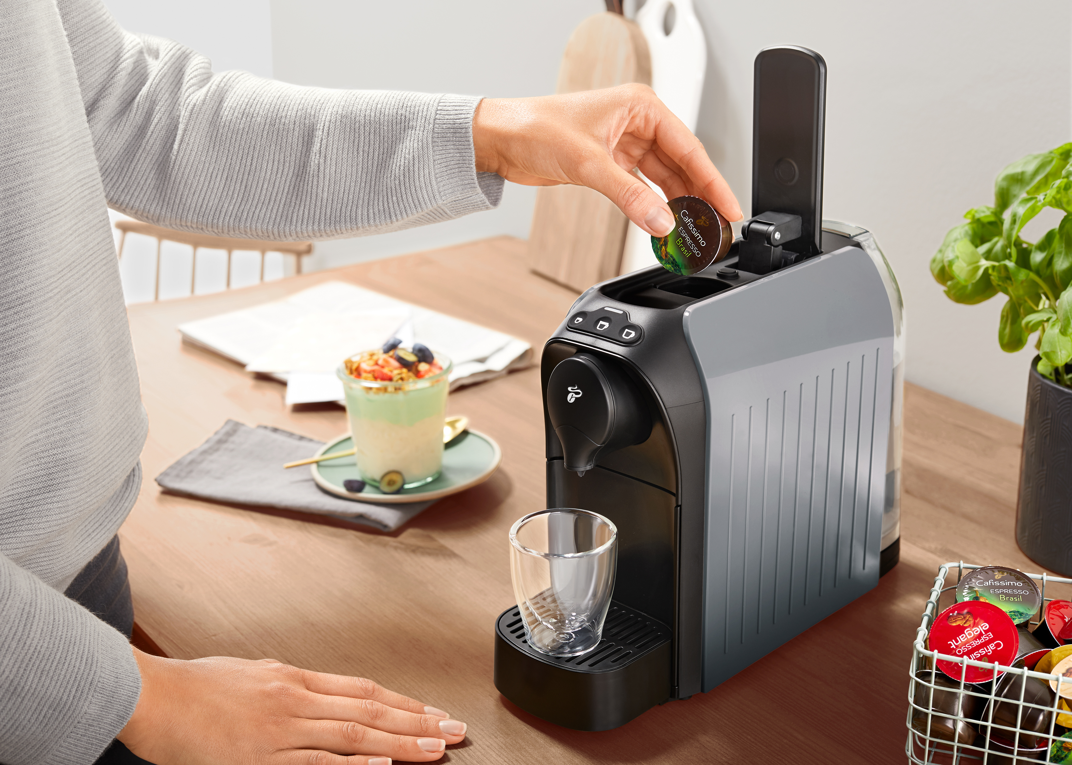 TCHIBO CAFISSIMO easy Kapselmaschine Grau