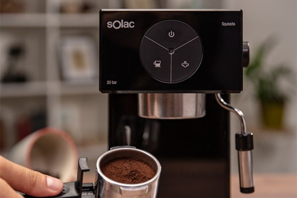 Cafetera express - Solac CE4501 Squissita, 20 bares, Depósito 1.7 L, 1000 W, Vaporizador, Negro
