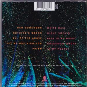 Rückseite einer CD-Hülle. Enthält Text und ein Logo. Der Hintergrund ist dunkelgrün.