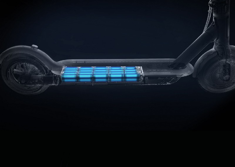 Patinete eléctrico - Xiaomi Mi Electric Scooter Pro, Vel. 25 km/h, 45 km autonomia, Pantalla, Negro