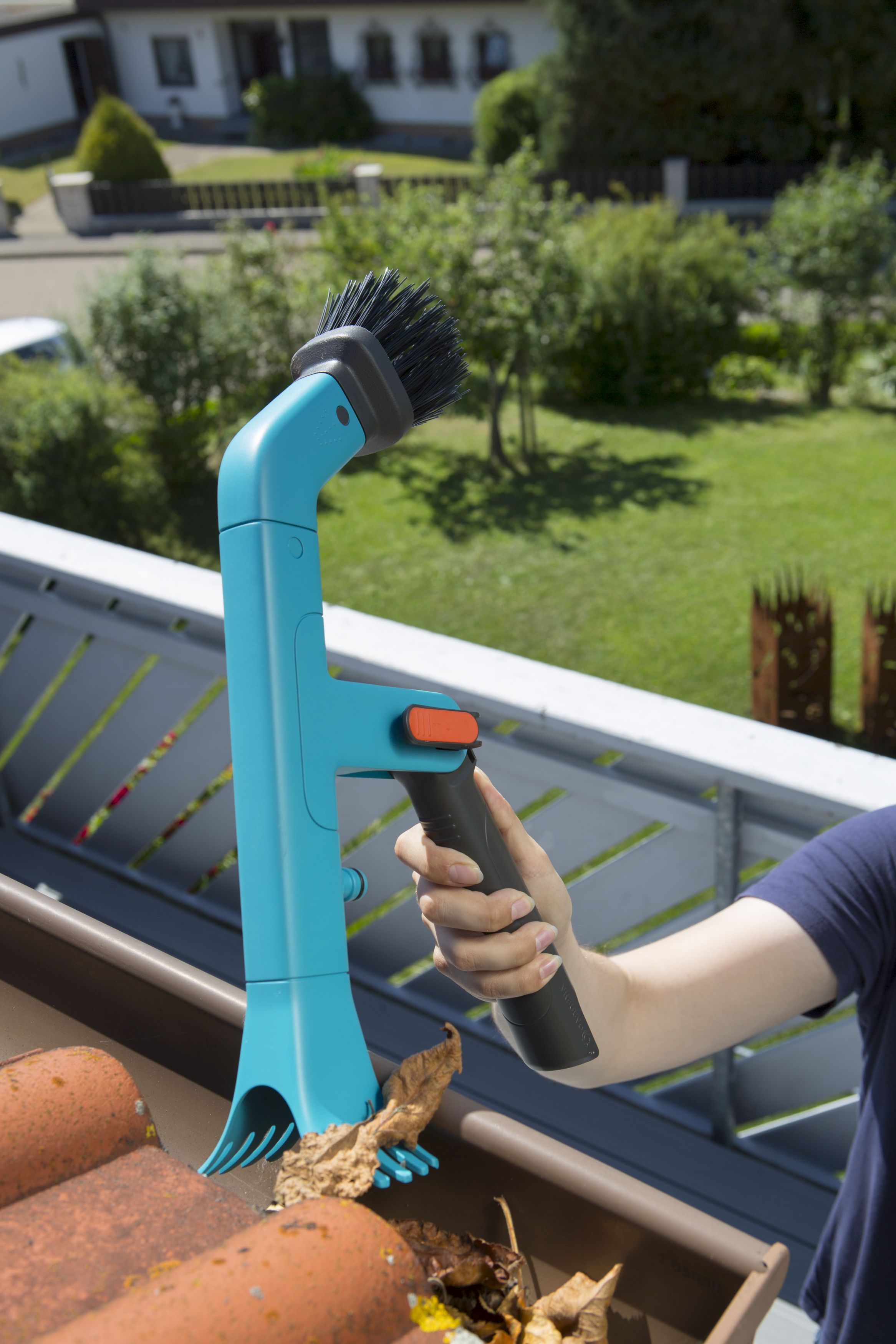 GARDENA 3651-20 Dachrinnenreiniger Türkis