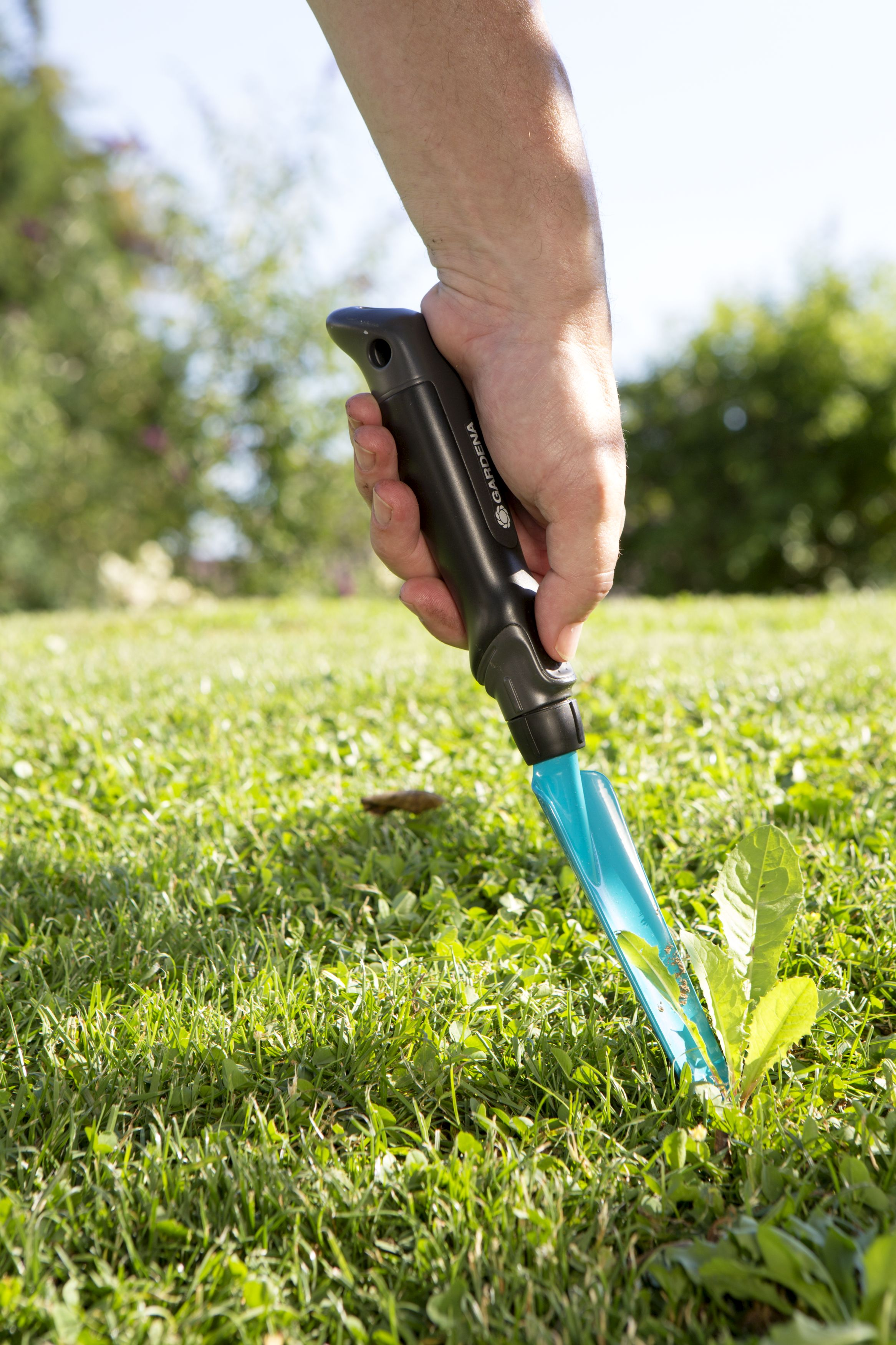 GARDENA 08935-20 Unkrautstecher Türkis