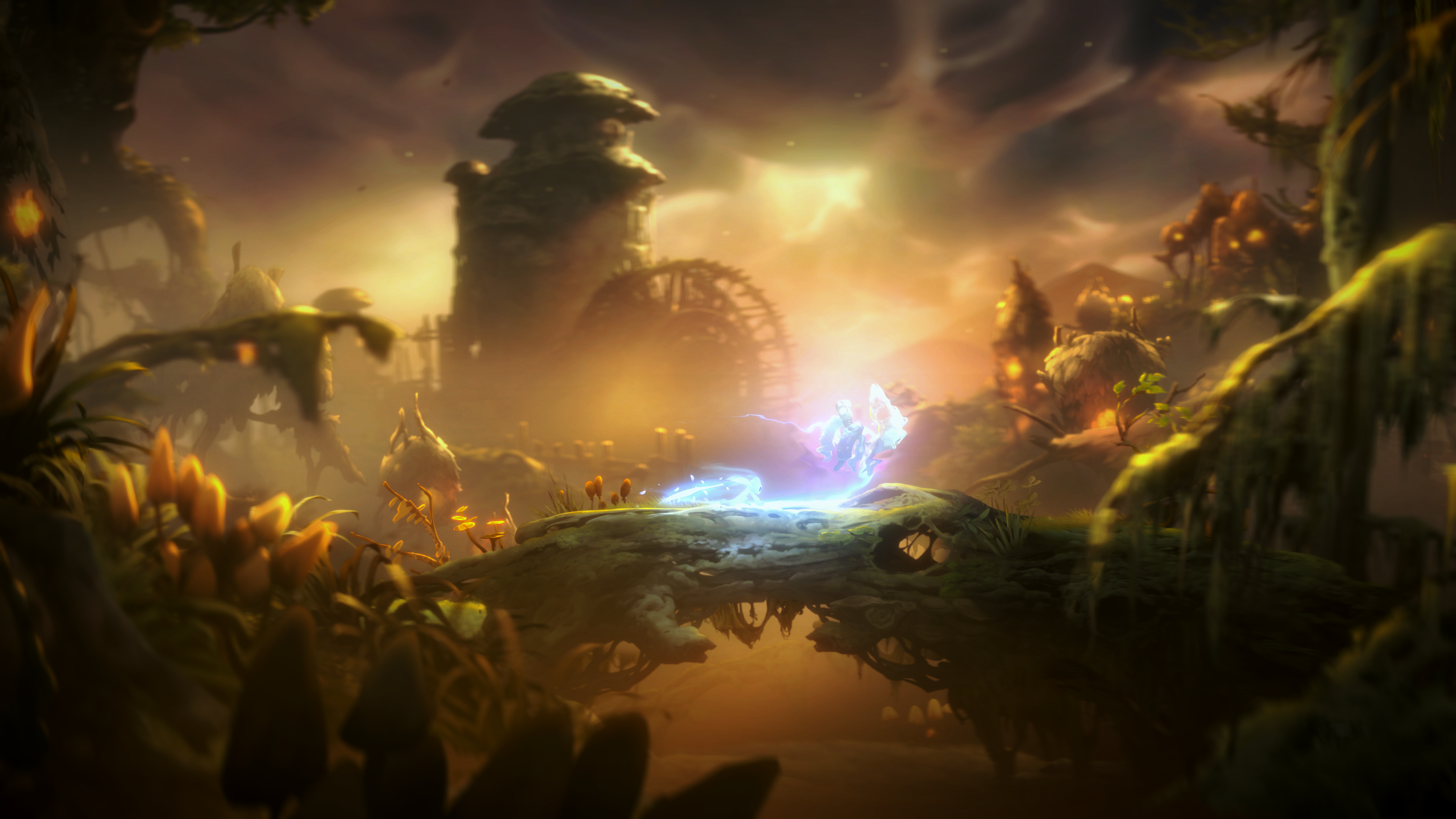 Ori and the Will of the Wisps. Une figure lumineuse sur un pont dans une forêt fantastique.