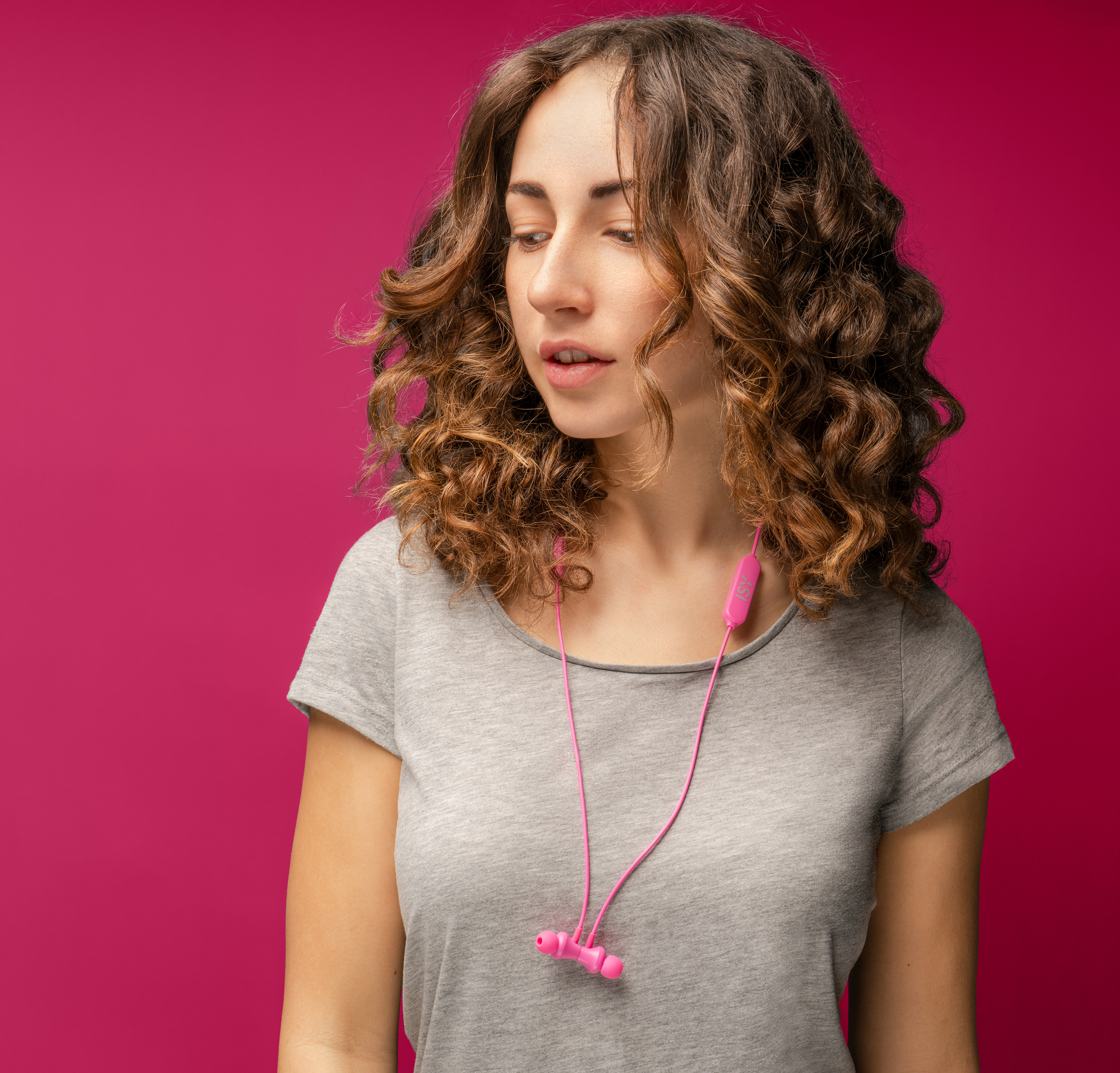 ISY IBH-3001-PK, In-ear Kopfhörer Bluetooth Pink