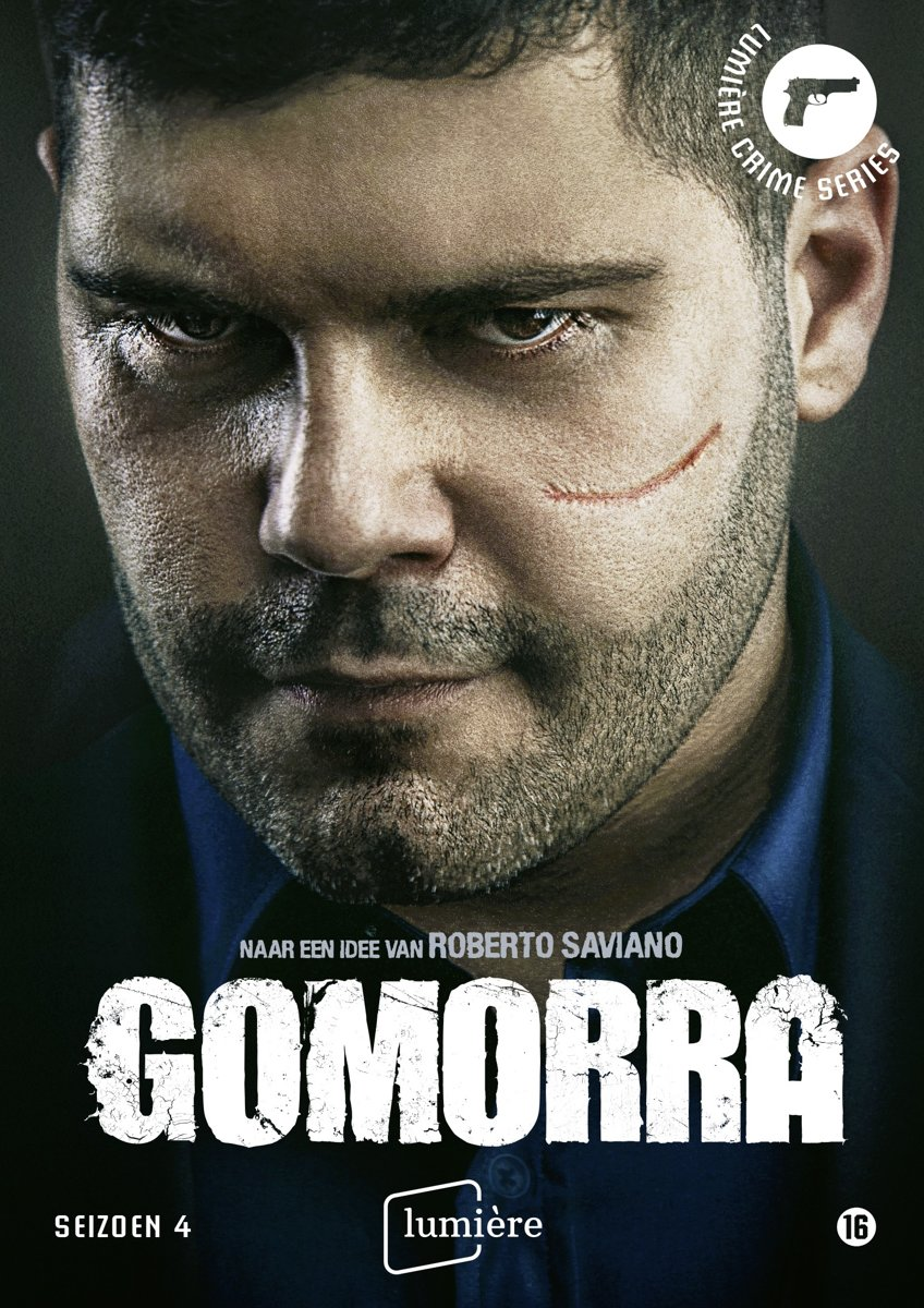 Affiche de la série Gomorra avec visage d'homme, titre et texte en néerlandais. Logo de pistolet en haut.