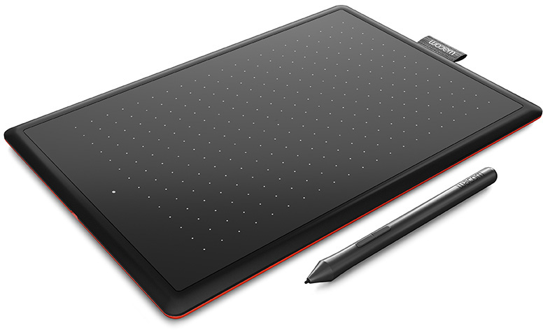Tablette Wacom noire avec bord rouge et un stylet.