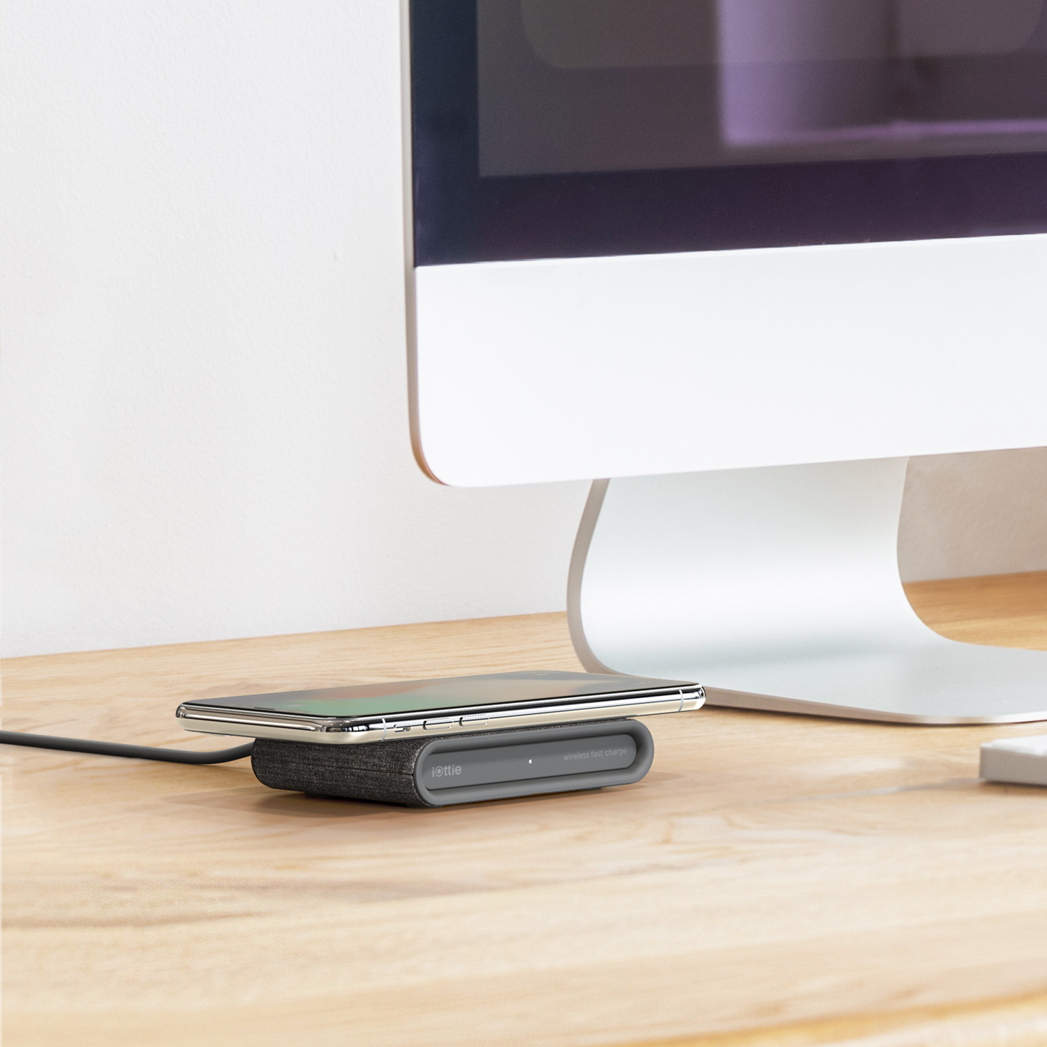 IOTTIE Mini - Chargeur rapide sans fil (Gris)