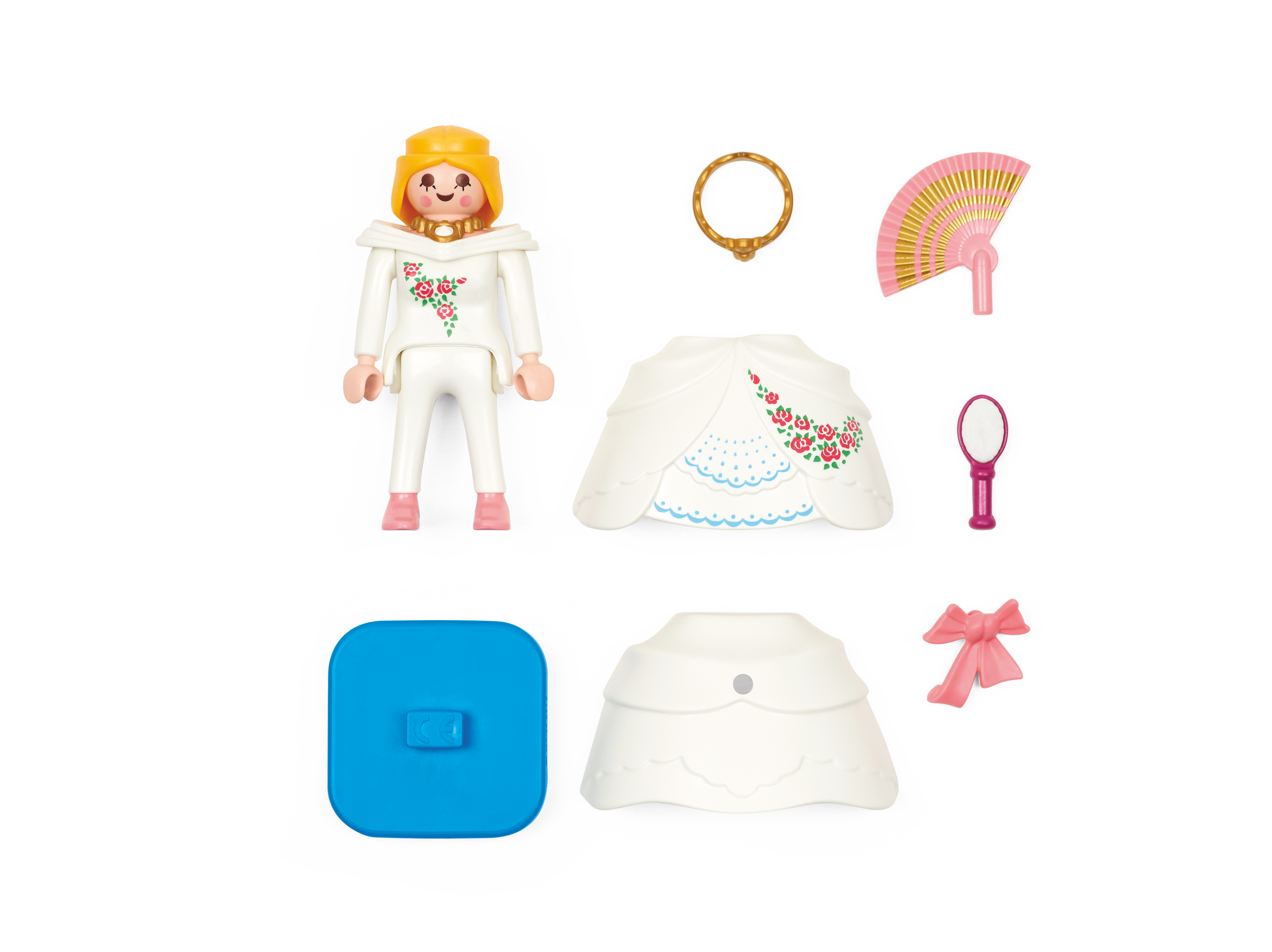 Playmobil-Brautfigur und Zubehör: Schleier, Fächer, Ring, Spiegel und zwei Kleidungsstücke.