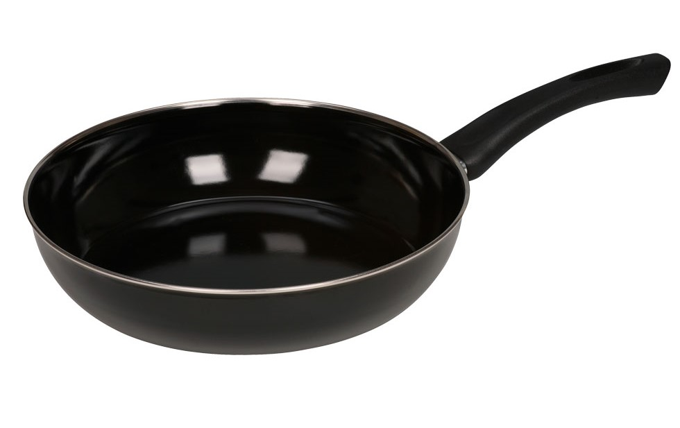 Schwarze Bratpfanne mit langem schwarzem Griff. Silberner Rand um die Pfanne.