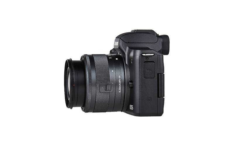 CANON EOS M50 + EF-M 15-45mm f/3.5-6.3 IS STM + EF-M 55-200mm f/4.5-6.3 IS STM Fotoğraf Makinesi Siyah