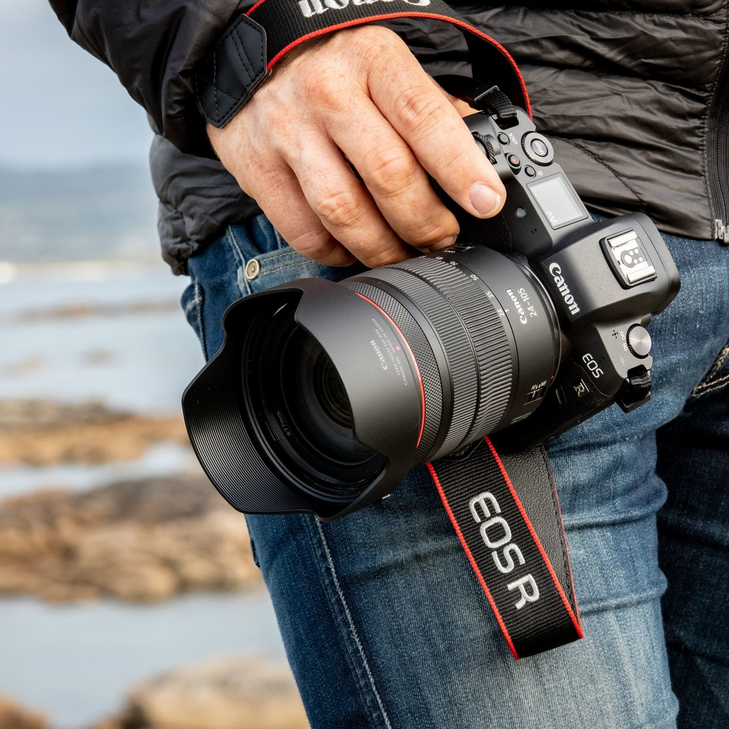 CANON EOS R + EF to RF adapter + RF 24-105mm f/4L IS USM