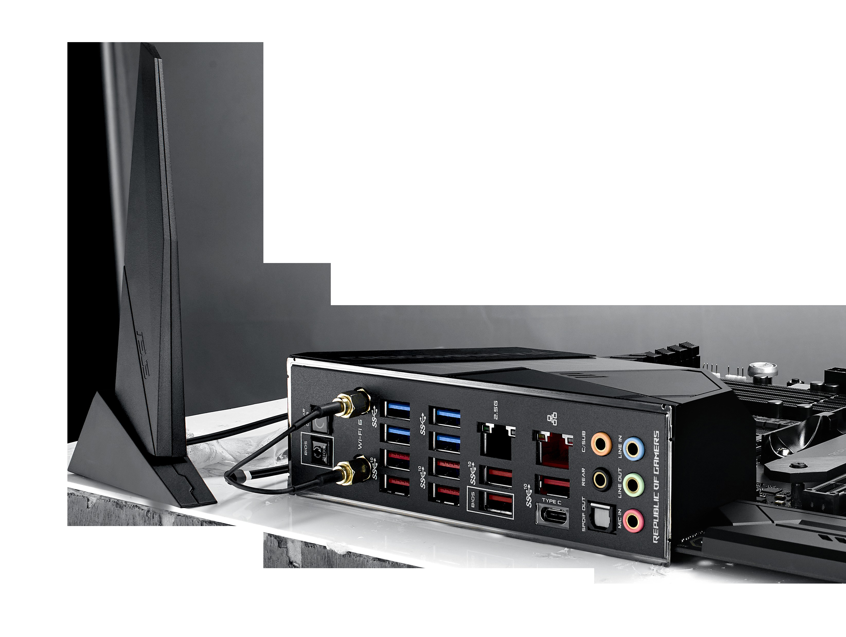 ASUS ROG Crosshair VIII Hero Mainboard Mehrfarbig