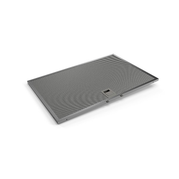 Un filtro de ventilación de cocina rectangular de metal plateado, aislado sobre un fondo blanco.