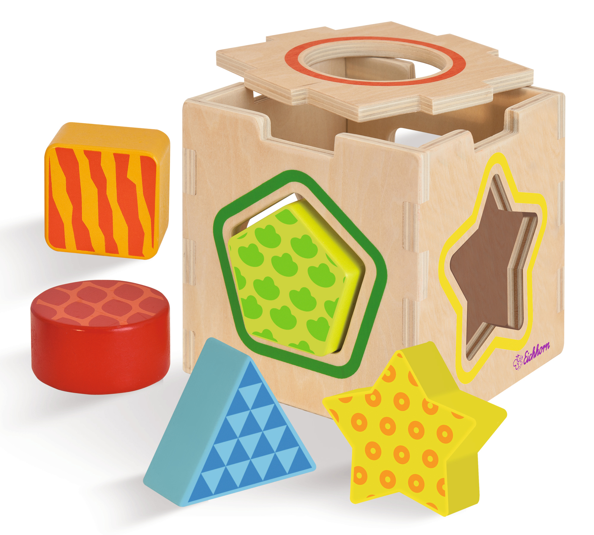 Holz-Formensortierspielzeug mit verschiedenen farbigen Formen und einem Deckel.