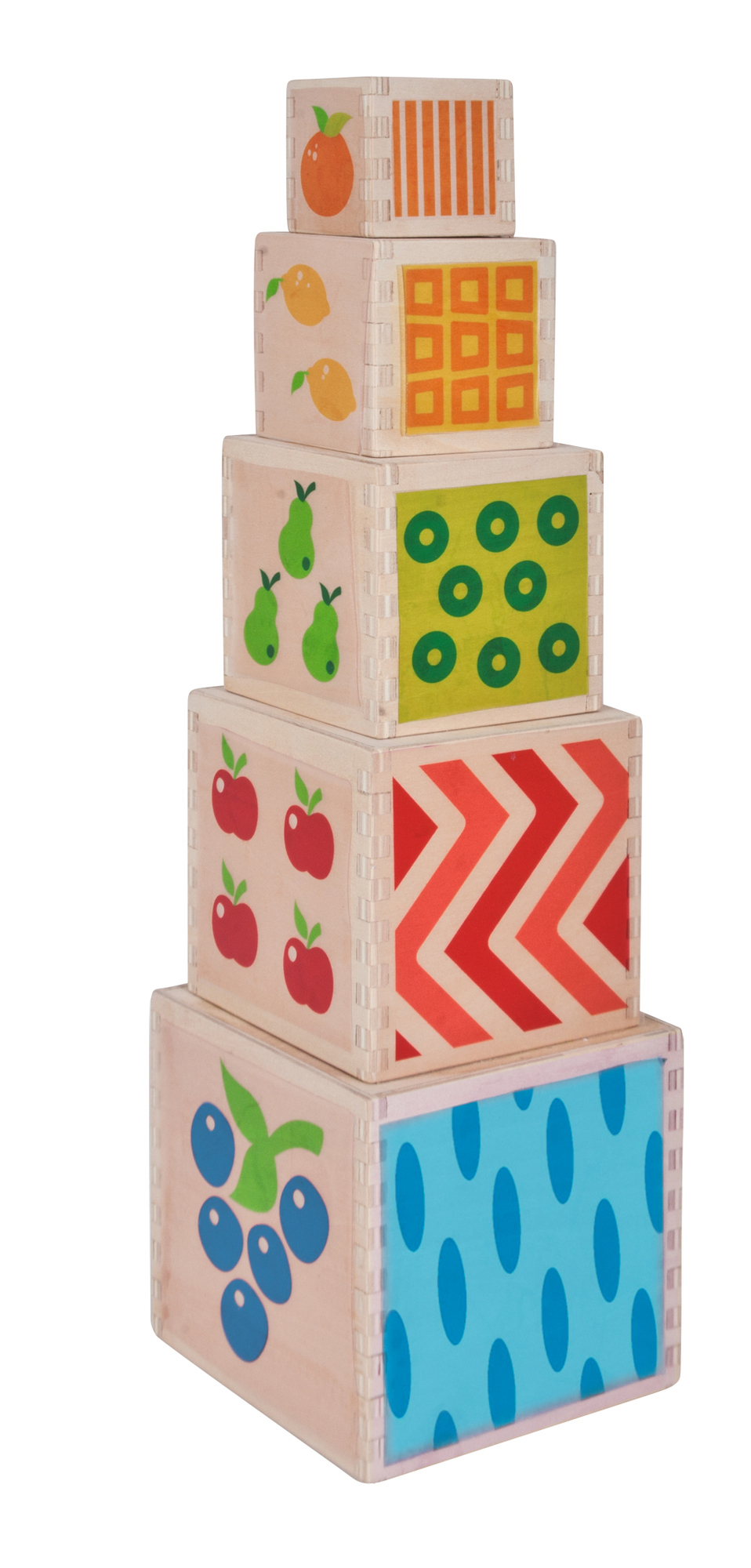 Ein Turm aus Holzblöcken mit bunten Mustern und Fruchtdarstellungen.