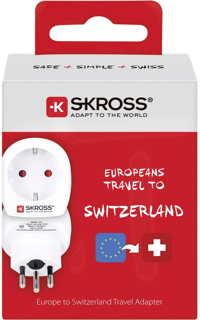 Eine Reiseadapterbox mit Text. Es steht: SICHER + EINFACH + SCHWEIZ. Ein weißer Adapter wird gezeigt.