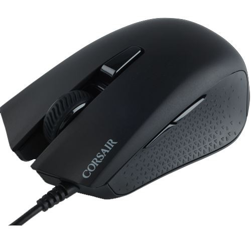 Ratón gaming Corsair negro con rueda y agarre texturizado. Cable negro conectado.