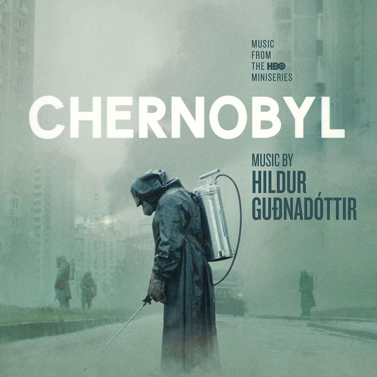 Cover-Art der HBO-Miniserie Tschernobyl mit einer Figur in Schutzkleidung.