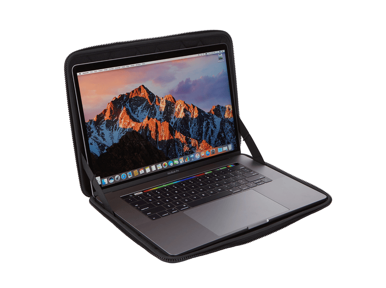 thule macbook sleeve