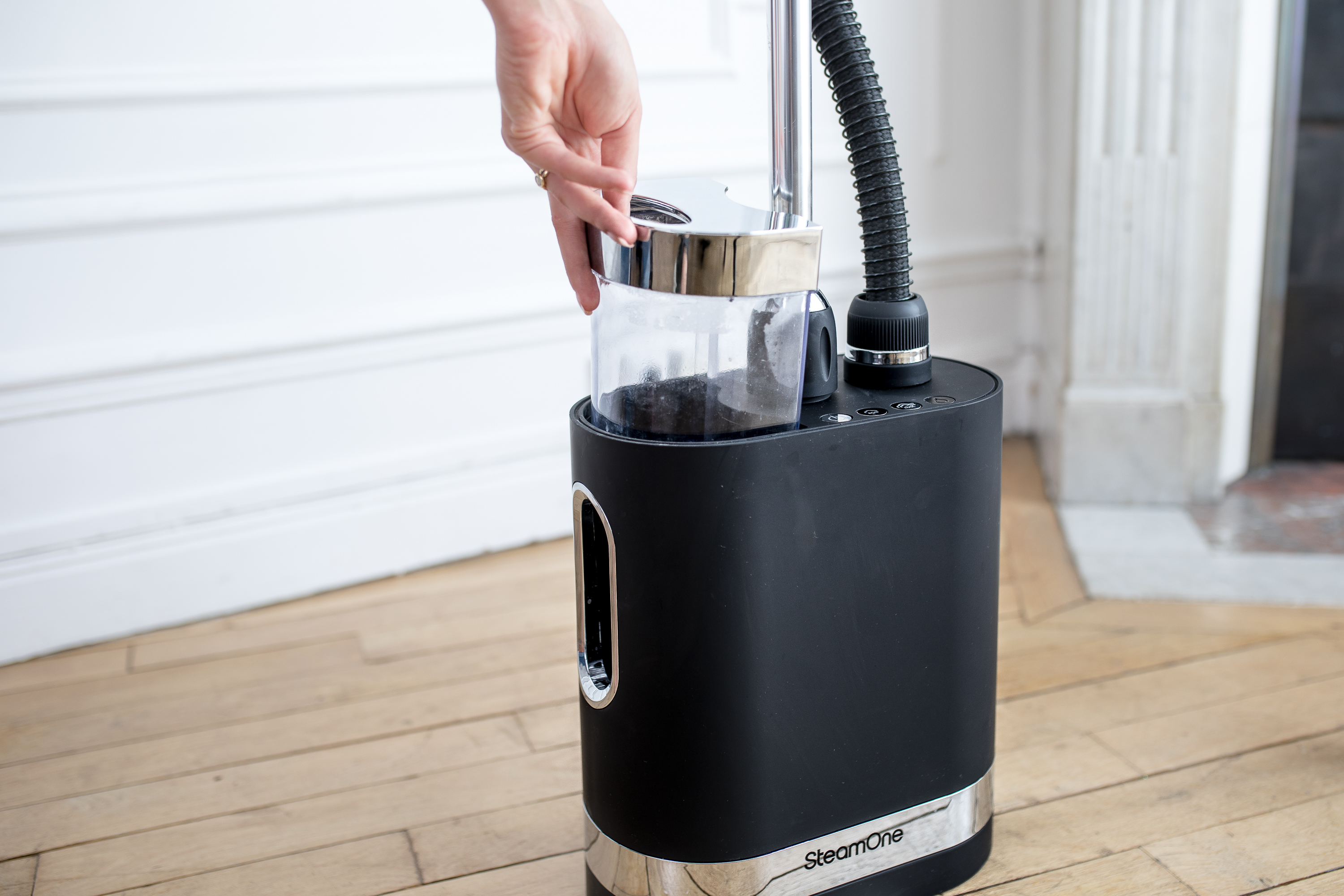 STEAMONE 17872 ST70SB Stilys Dampfglätter 2000 Watt