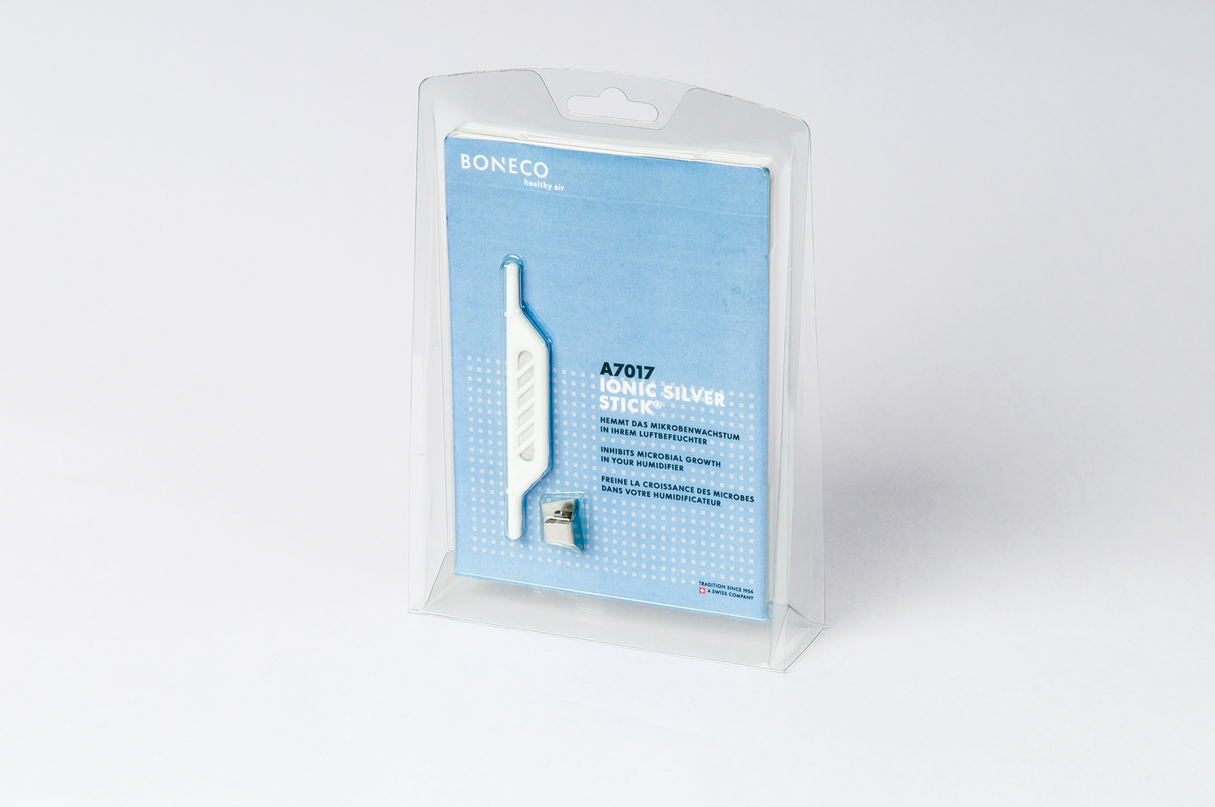 Eine transparente Kunststoffverpackung mit einem weißen Luftbefeuchter-Stick.