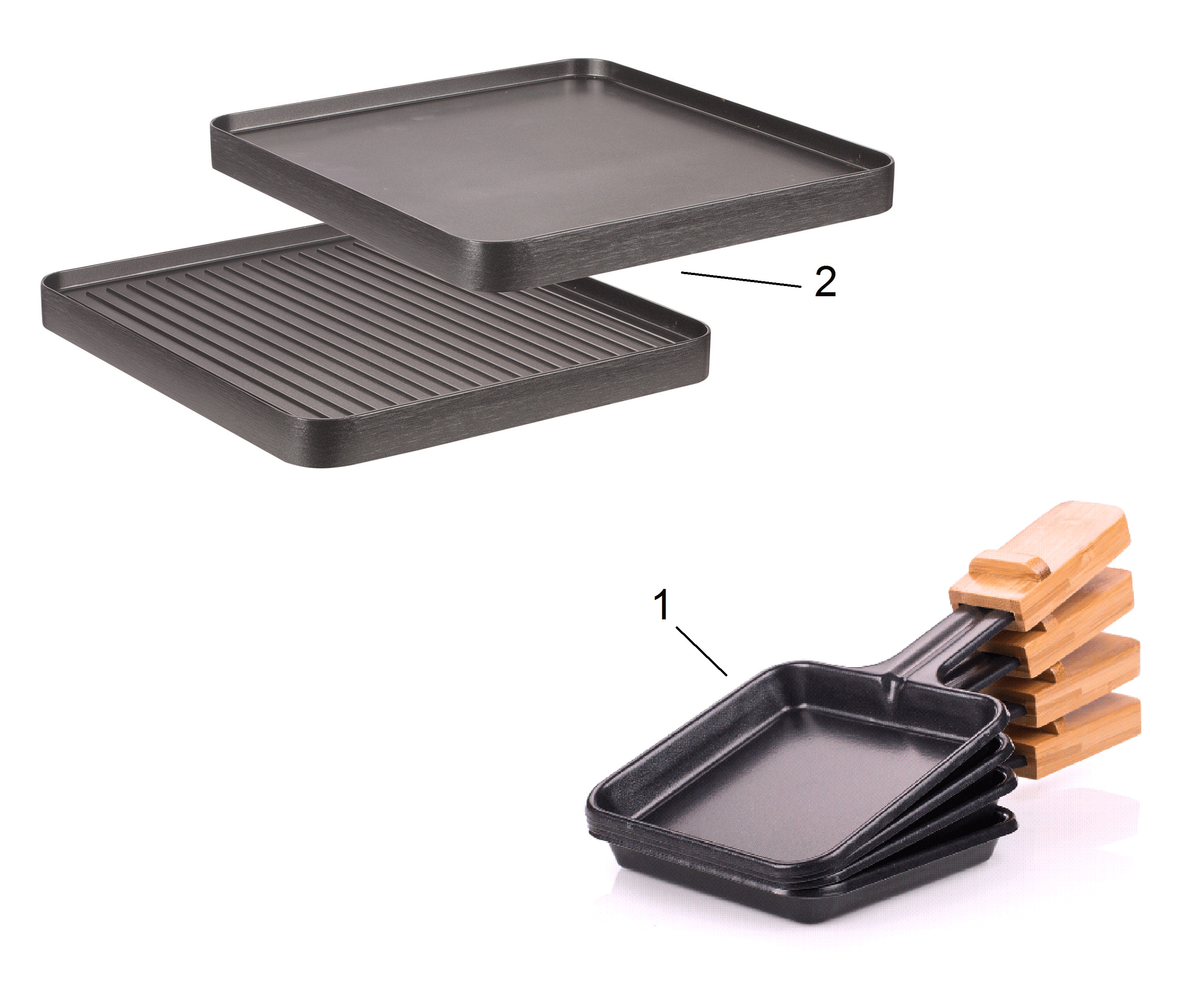 Grill- und Raclette-Pfannen. Oben eine Grillpfanne, unten eine Raclette-Pfanne.