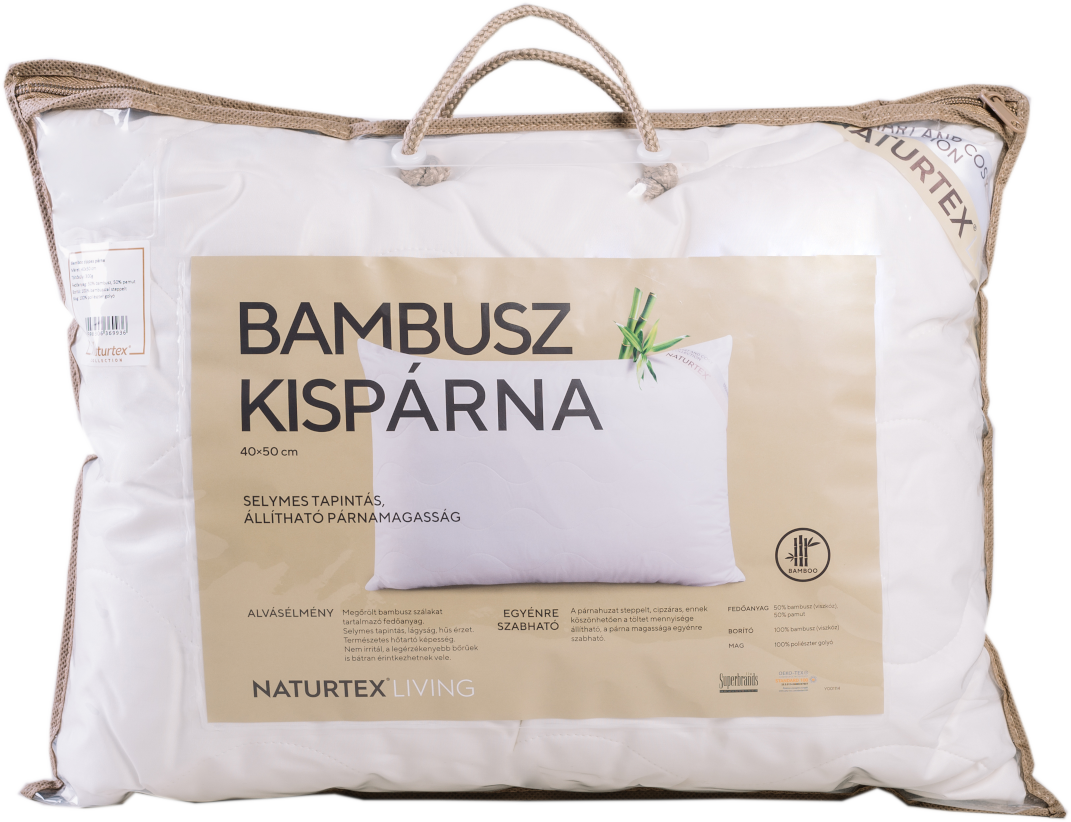 Egy párna átlátszó műanyag zacskóban. Több nyelven tartalmaz szöveget. Fehér háttér.