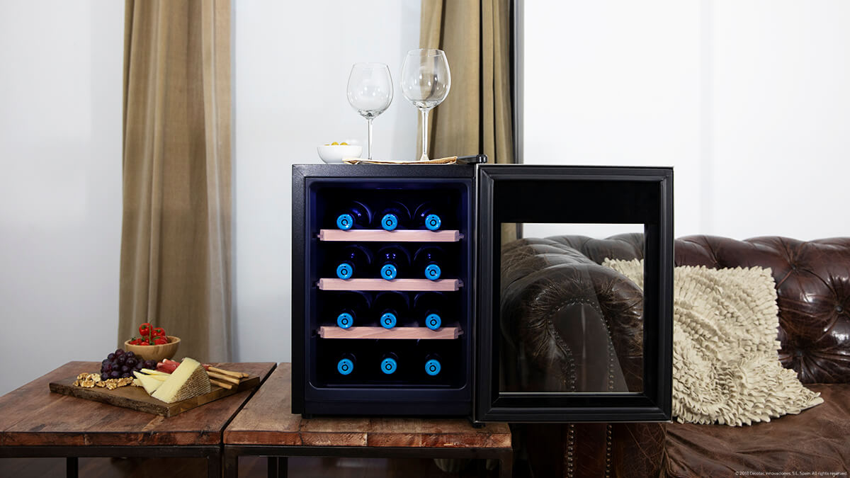Vinoteca - Cecotec Grand Sommelier 1200 CoolWood, 12 Botellas, 33 L, A