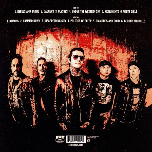 Die Rückseite eines Albums mit einem Bandfoto und Trackliste.