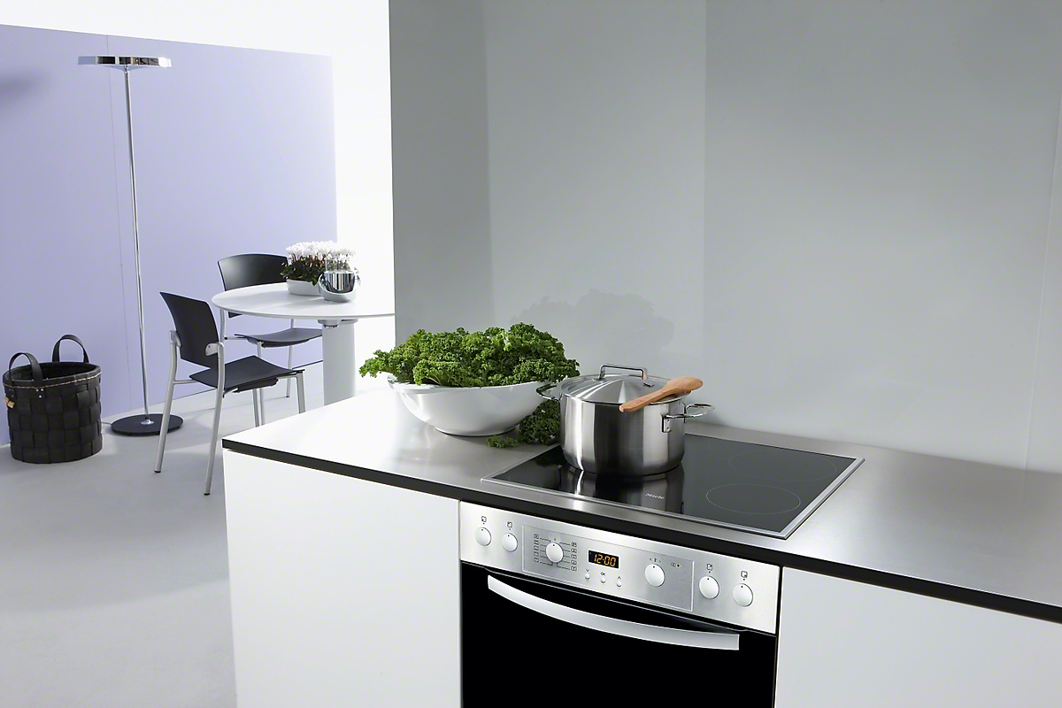 MIELE KM 6002 LPT Glaskeramikkochfeld (574 mm breit, 4 Kochzonen)